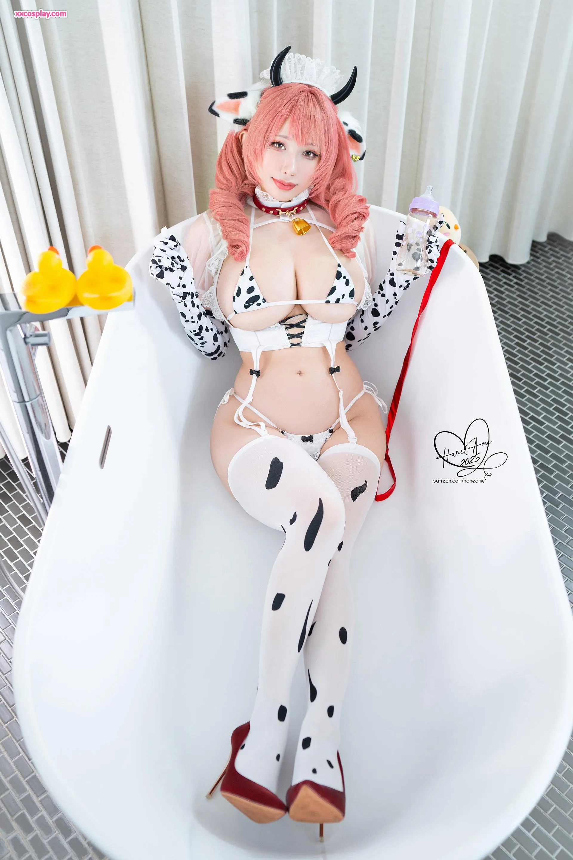 HaneAme as Kobens: Cow Maid from Azur Lane